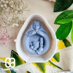 نازگل هفت سین به دست _ C101